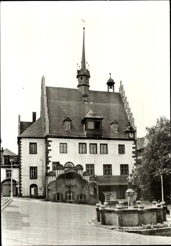 Ak Pößneck in Thüringen, Rathaus, Brunnen