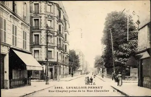 Ak Levallois Perret Hauts de Seine, Rue Chaptal pris de la Rue Chevalier