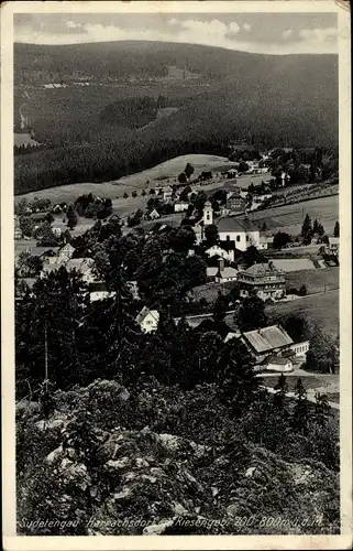 Ak Harrachov Harrachsdorf Riesengebirge Reg. Reichenberg, Ortschaft mit Landschaftsblick