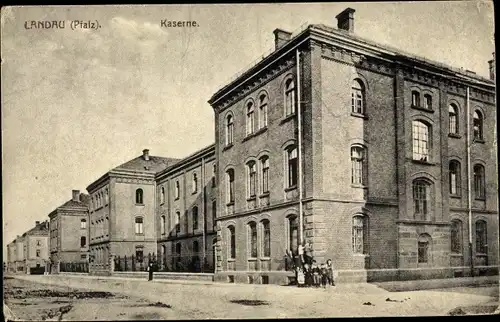 Ak Landau in der Pfalz, Kaserne