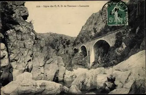 Ak Lamastre Ardèche, Ligne des C. F. D. de Tournon, Eisenbahnbrücke