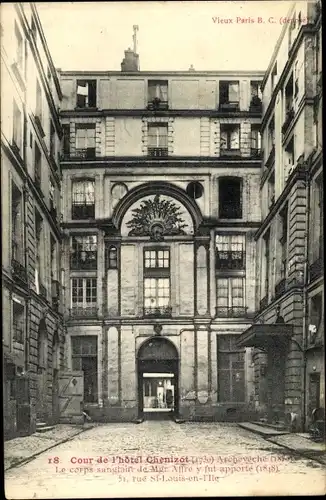 Ak Paris IV., Cour de l'Hotel Chenizot