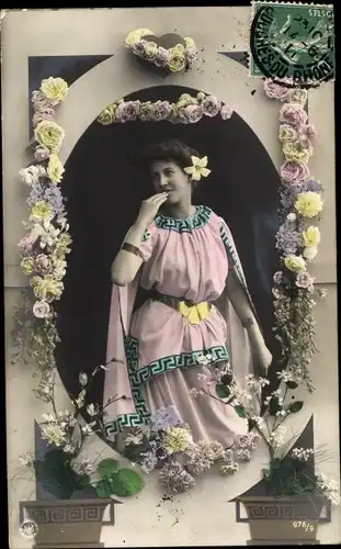 Passepartout Ak Frau in Kleid, Portrait mit Rosen, NPG 976/9