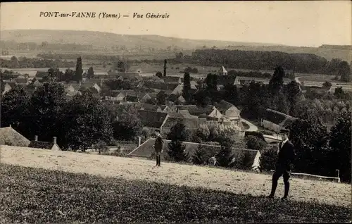 Ak Pont sur Vanne Yonne, Vue Generale, Blick auf den Ort