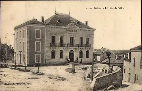 Ak Mezin Lot et Garonne, L'Hotel de Ville