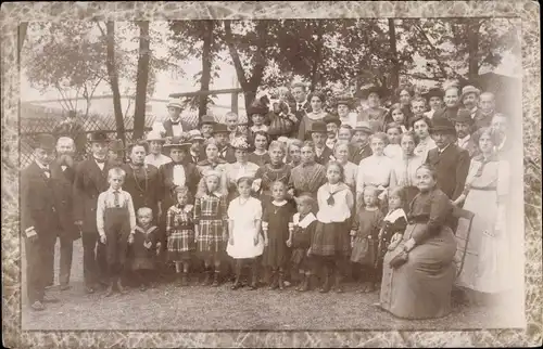 Foto Ak Chemnitz Reichenhain, Gruppenportrait