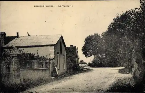 Ak Jaulges Yonne, La Tuillerie, Straßenpartie