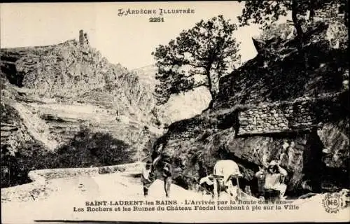 Ak Saint Laurent les Bains Ardèche, L'Arrivée par la Route des Vas