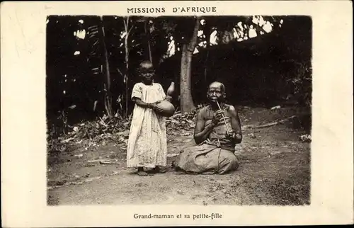 Ak Missions d'Afrique, Grand maman et sa petite fille