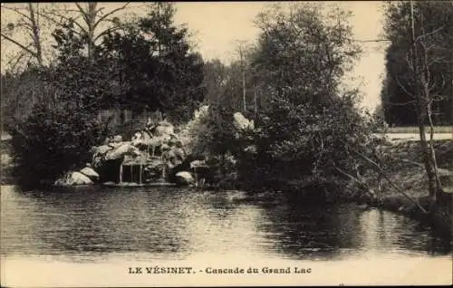 Ak Le Vesinet Yvelines, Cscade du Grand Lac