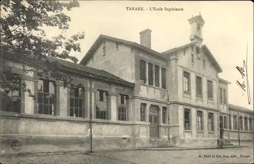 Ak Tarare Rhône, L'Ecole Supérieure