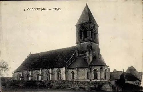 Ak Chelles Oise, Eglise, vue totale