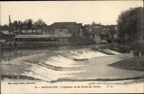 Ak Mirecourt Vosges, L'Abattoir et les bords du Madon