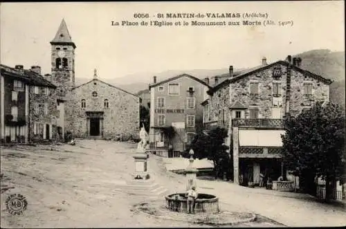 Ak Saint Martin de Valamas Ardèche, La Place de l'Église et le Monument aux Morts