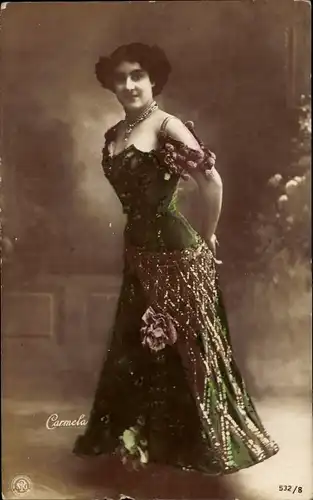 Ak Dame im Abendkleid, Carmela, Tanzkleid, NPG 532/8