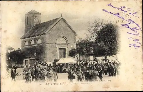 Ak Lezay Deux Sèvres, Un jour de marche, eglise