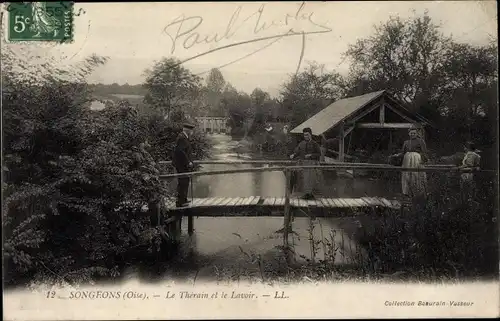 Ak Songeons Oise, Le Therain et le Lavoir, pont