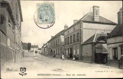 Ak Sergines Yonne, Rue du Marché, Geschäft