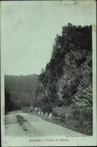 Ak Rocrol Ardennes, Vallee de la Misere, une rue