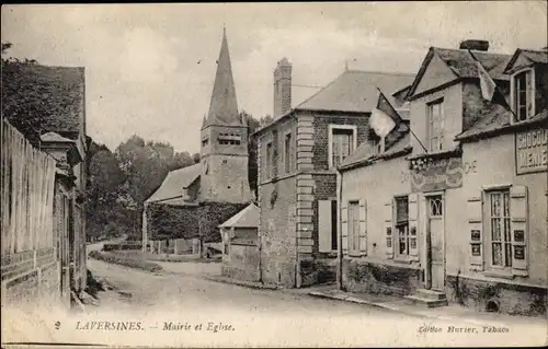 Ak Laversines Oise, Mairie et Eglise