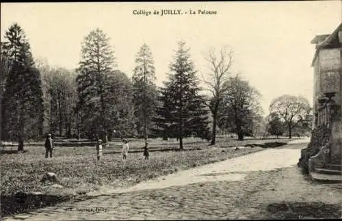 Ak Juilly Seine et Marne, La Pelouse