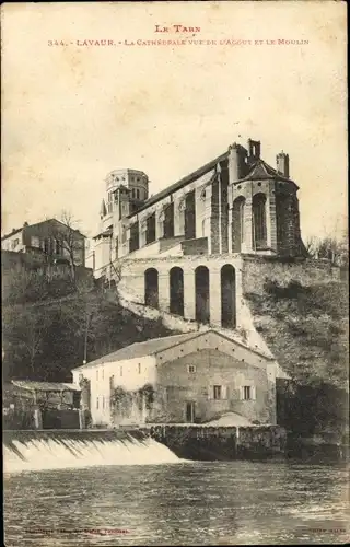 Ak Lavaur Tarn, La Cathedrale vue de l'Agout et le Moulin, Wehr
