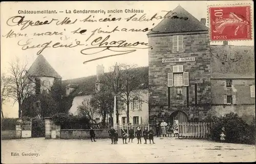 Ak Chateaumeillant Cher, La Gendarmerie, ancien Chateau