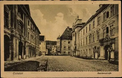 Ak Eichstätt in Oberbayern, Residenzstraße