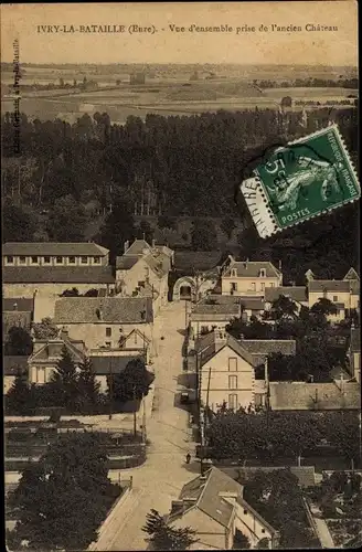 Ak Ivry la Bataille Eure, Vue d'ensemble prise de l'ancien Château