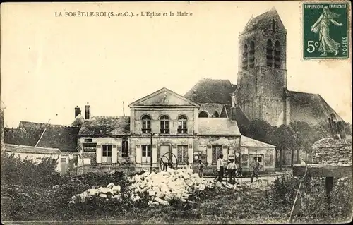 Ak La Forêt le Roi Essonne, L'Église et la Mairie