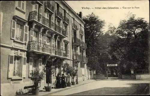 Ak Vichy Allier, Hotel des Celestins, Vue sur le Parc