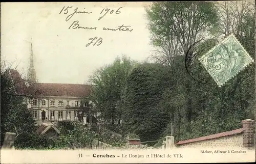 Ak Conches Eure, Le Donjon et l'Hôtel de Ville