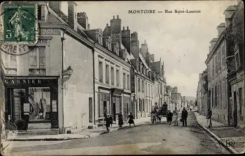 Ak Montoire sur le Loir Loir et Cher, Rue Saint Laurent