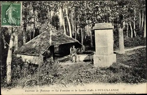 Ak Puy La Lande Loiret, La Fontaine et le Lavoir Faffe