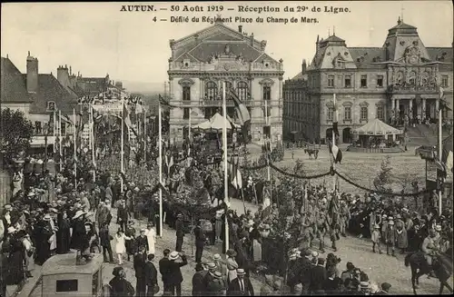 Ak Autun Saône et Loire, 30 Aout 1919, Reception du 29e de Ligne, Place du Champ de Mars