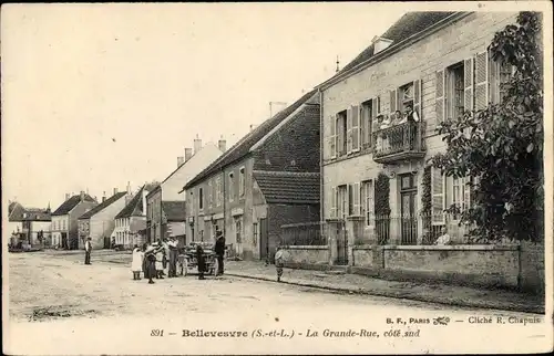 Ak Bellevesvre Saône et Loire, La Grande Rue, Cote Sud