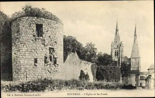 Ak Dourdan Essonne, L'Eglise et les Fossés