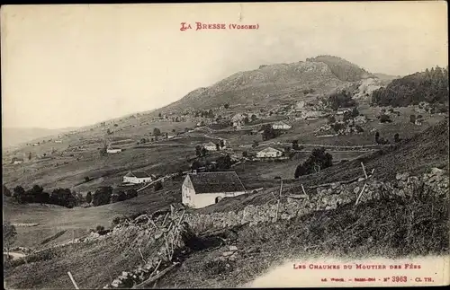 Ak La Bresse Vosges, Les Chaumes du Moutier des Fées, vue panoramique, maisons, prairie