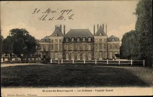 Ak St. Jean de Beauregard Essonne, Le Chateau