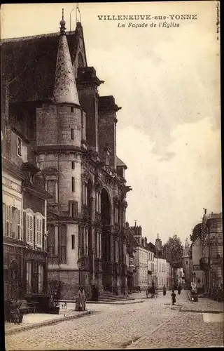 Ak Villeneuve sur Yonne, La Facade de l'Eglise