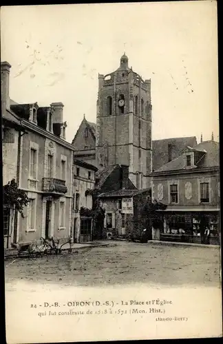 Ak Oiron Deux Sèvres, La Place et l'Église