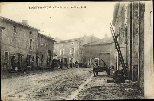 Ak Pagny sur Meuse Lothringen Meuse, Entree de la Route de Toul