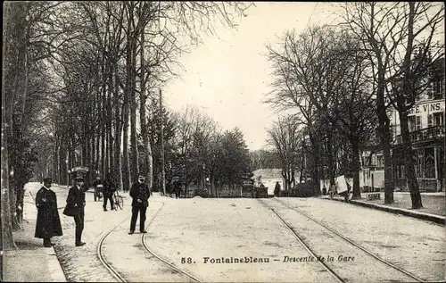 Ak Fontainebleau Seine et Marne, Descente de la Gare
