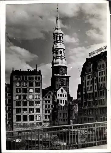Foto Ak Hamburg, St. Katharinen von der Reimersbrücke aus gesehen