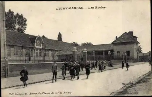 Ak Livry Gargon Seine Saint Denis, les Écoles