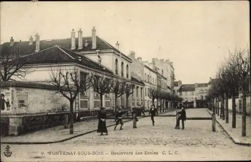 Ak Fontenay sous Bois Val de Marne, Boulevard des Écoles