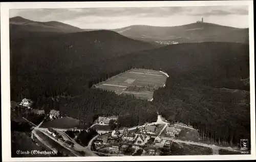 Ak Elend Oberharz am Brocken, Fliegeraufnahme vom Ort mit Umgebung