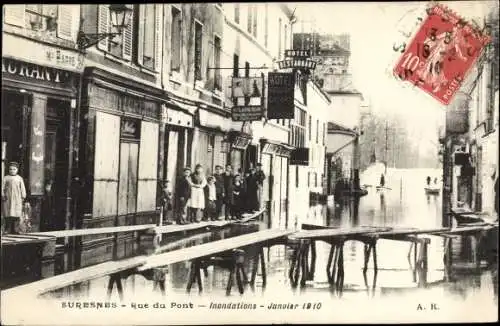 Ak Suresnes Hauts-de-Seine, Rue du Pont, Inondations 1910