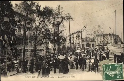 Ak St. Cloud Hauts de Seine, l'Éntree du Parc, Fête