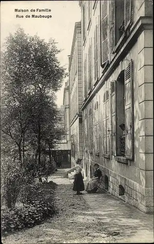 Ak Paris IX., Maison de Famille, Rue de Maubeuge